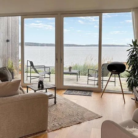 Nyaraló Stunning In With House Sea View *