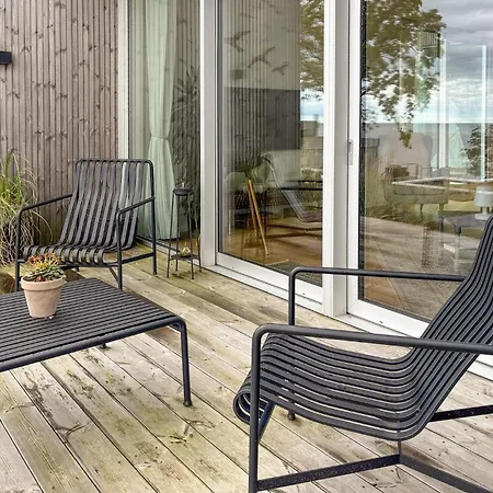 Сasa de vacaciones Stunning In With House Sea View *