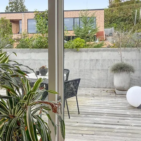 Nyaraló Stunning In With House Sea View Børkop