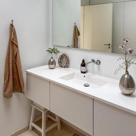 Nyaraló Stunning In With House Sea View *