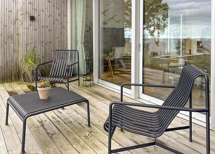 Сasa de vacaciones Stunning In With House Sea View *