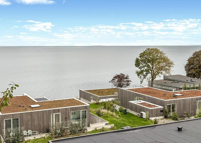 Stunning In With House Sea View *